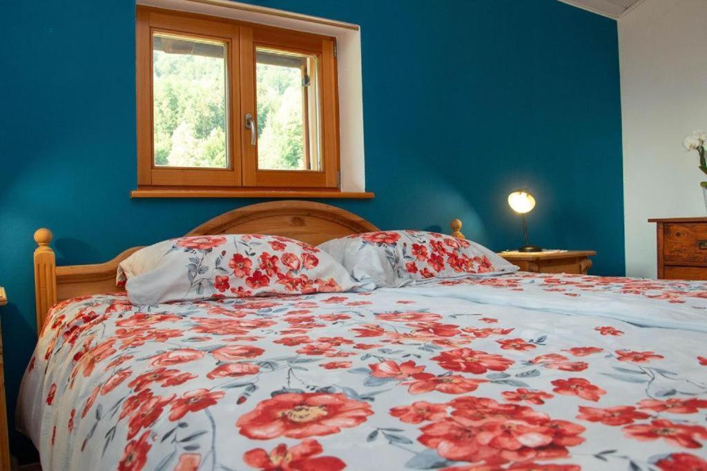 Apartma Burk Кобарид Экстерьер фото